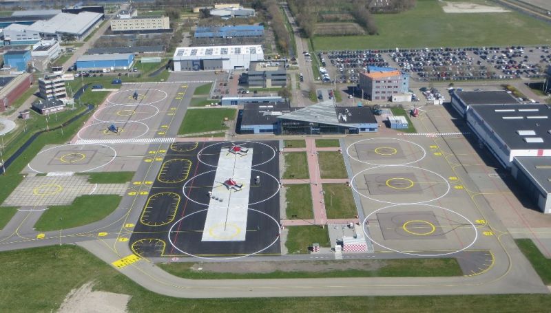 Platform Den Helder Airport - Foto: CRC Helicopters